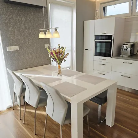 Monte Amnis Appartement