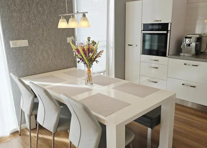 Monte Amnis Apartment